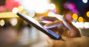 Συνεχίζεται η δωρεάν περιαγωγή για όσους ταξιδεύουν εντός της ΕΕ