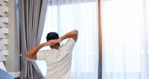 Εταιρεία αναζητά άτομο για να κοιμάται και να πληρώνεται