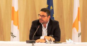 Συνάντηση του CFA Society Cyprus με τον ΥΠΟΙΚ