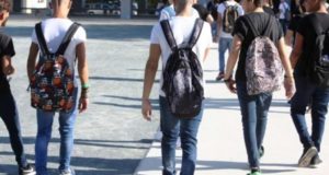 Στο τραπέζι και τα ρινικά τεστ για μαθητές Δημοτικών