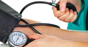 Αρτηριακή Υπέρταση: Αίτια, συμπτώματα, θεραπεία και πρόληψη