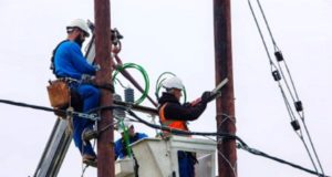 Σοβαρά δύο εργαζόμενοι μετά από έκρηξη σε υποσταθμό της ΑΗΚ