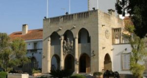 O Μάκης ο ψηφοφόρος που έγινε viral – BINTEO