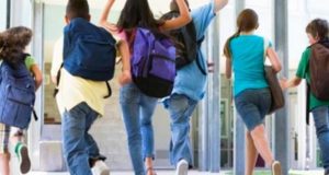 Αρχίζει τον Ιούνιο η λειτουργία των Θερινών Δημόσιων Σχολείων