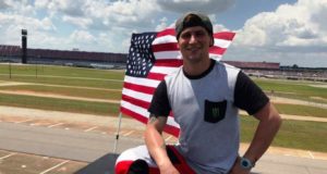 28χρονος σκοτώθηκε προσπαθώντας να καταρρίψει ρεκόρ με μηχανή