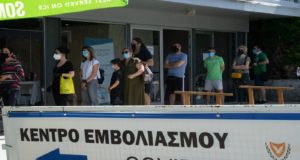 COVID-19 – Αρχίζουν οι εμβολιασμοί των ηλικιών 16 και 17