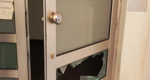 Τα έκανε γυαλιά καρφιά στο Γραφείο Κοινωνικών Υπηρεσιών