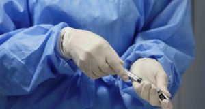 Κορωνοϊός: Ηλικίας 18-30 τα περισσότερα κρούσματα