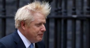 Βρέφος στη Βρετανία γεννήθηκε με το μαλλί του Μπόρις Τζόνσον – ΦΩΤΟ