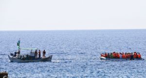 Κομισιόν: Nέο σύμφωνο για μετανάστευση και άσυλο