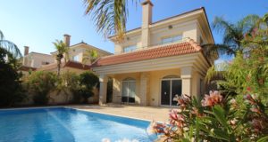 BidX1: Πάνω από 30 ακίνητα συνολικής αξίας €7 εκ στη δημοπρασία Ιουλίου