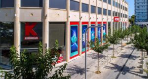 Με δύο καταστήματα στην κυπριακή αγορά η “Κωτσόβολος”