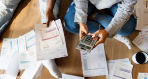 Στα $296 τρις το παγκόσμιο χρέος