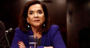 Ντόρα Μπακογιάννη: «Βροχή» συμπαράστασης στη μάχη με τον καρκίνο