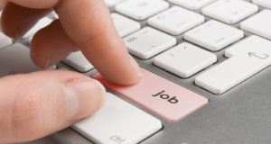 Kενή θέση εργασίας στη Δημόσια Υπηρεσία