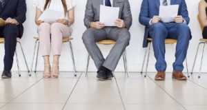 Μείωση 65,1% στους ανέργους σε σχέση με τον περσινό Οκτώβριο