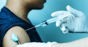 Ερωτήσεις – απαντήσεις για τα επικαιροποιημένα εμβόλια