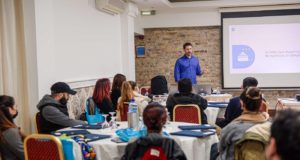 Το Douleutaras.com.cy πρωτοπορεί φέρνοντας τo Pros Academy στην Κύπρο