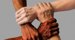 Πολιτισμός, παιδεία, ΜΜΕ και αθλητισμός στη μάχη κατά του διαρθρωτικού ρατσισμού