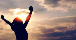 Η γυναίκα ενώπιον της Ιστορίας και του Αύριο