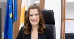 Μαμά για τρίτη φορά η Υπουργός Ενέργειας