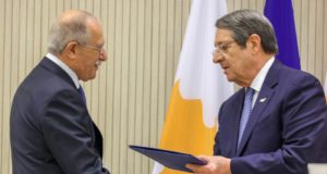 Ανέλαβε και επίσημα ως Υπουργός Εργασίας ο Κ. Κούσιος – Αναφορά ΠτΔ στη Ζέτα