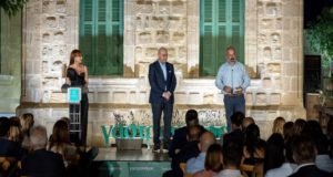 Βραβείο ως το καλύτερο ροζέ για το κρασί Ακτή του Οινοποιείου Κυπερούντας