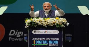 Ινδία: 75 χρόνια προόδου και βλέμμα στραμμένο στο αύριο