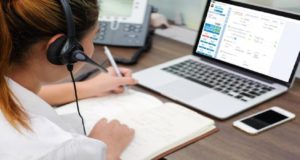 ΥΠΟΙΚ: Ευνοϊκό το ύψος του κατώτατου μισθού στην Κύπρο