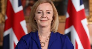 H νέα πρωθυπουργός της Βρετανίας Λιζ Τρας είχε μπερδέψει τον Δένδια με τον Βέρτη