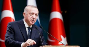 Ταγίπ Ερντογάν: Τα «θανάσιμα αμαρτήματά» του