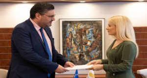 Στα χέρια της προέδρου της Βουλής ο κρατικός προϋπολογισμός για το 2023