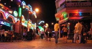 ΣΤΕΚ: Μόνο οι αρμόδιοι δεν ακούνε την ηχορύπανση