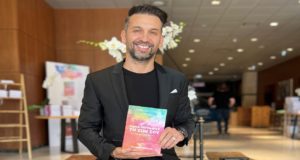 Κυκλοφόρησε το βιβλίο του Yiannis Michael με τίτλο «Ξανά-Ζωγράφισε Τη Ζωή Σου»!