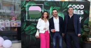 Bean Bar 360: Επίσημα εγκαίνια με κινηματογραφική αισθητική