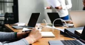 Κενές Θέσεις στη Δημόσια Υπηρεσία