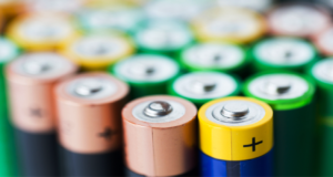 Νέοι κανόνες για βιώσιμες, ανθεκτικές και πιο αποδοτικές μπαταριές στην ΕΕ