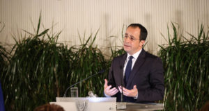 O ΠτΔ ενημερώνει το Εθνικό Συμβούλιο για το Κυπριακό