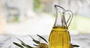 To θαυματουργό έλαιο που ρίχνει τη χοληστερόλη και ρυθμίζει το σάκχαρο