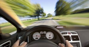 Ανάκληση άδειας οδήγησης σε όλη την ΕΕ για όσους οδηγούν επικίνδυνα