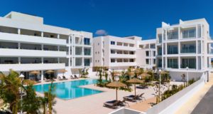 Giovani Homes: Παραδόθηκε το έργο All White Lifestyle Apartments