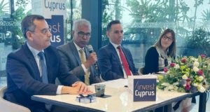 Ενισχύονται οι οικονομικοί και επιχειρηματικοί δεσμοί Κύπρου – Ινδίας