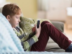 Γιατί το δεύτερο παιδί μπορεί να είναι πιο επιρρεπές σε κακή συμπεριφορά, σύμφωνα με την ψυχολογία