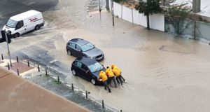 Πλημμύρισαν δρόμοι και σπίτια σε περιοχές της Κύπρου μετά την κακοκαιρία – Συνεχίζονται οι βροχές και οι καταιγίδες