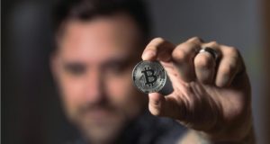 Bitcoin: Ποιος είναι τελικά ο δημιουργός του; Μυστήριο γύρω από την αληθινή ταυτότητα του