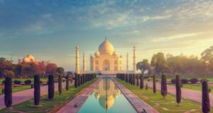 Ταζ Μαχάλ: Η αγάπη, ο πόνος και 20.000 τεχνίτες που γέννησαν ένα αριστούργημα