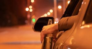 Μεθυσμένος παρέσυρε με το όχημά του δύο φορές 34χρονη και εγκατέλειψε τη σκηνή