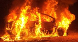 Παρανάλωμα του πυρός όχημα 40χρονου στη Γερμασόγεια