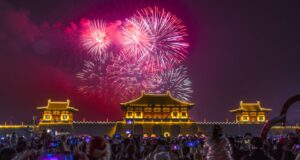 Tι είναι το Σεληνιακό Νέο Έτος που γιόρτασε η Κίνα