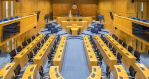 Βαρόμετρο Cypronetwork – 4 στους 10 Κύπριους αξιολογούν αρνητικά το έργο της Βουλής